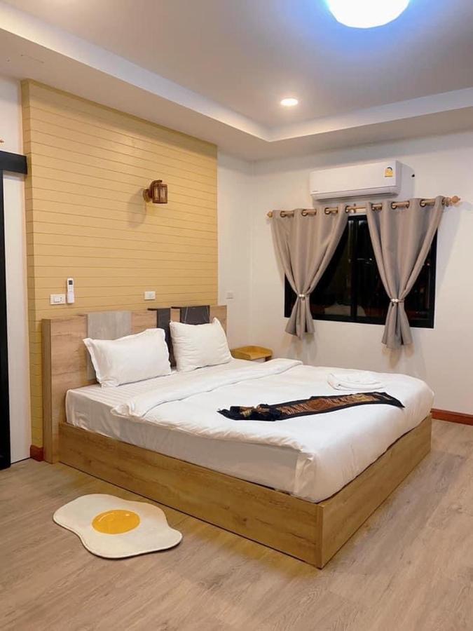 The Moon Camp Khanom Ban Phlao ภายนอก รูปภาพ
