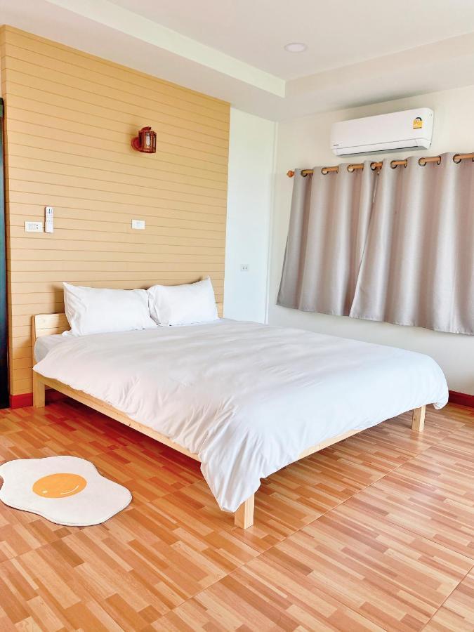 The Moon Camp Khanom Ban Phlao ภายนอก รูปภาพ